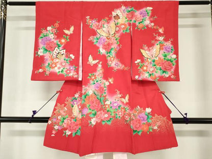 平和屋着物[]お宮参り　女の子　祝着　産着　初着　のしめ　舞蝶花文　暈し染め　金彩　逸品　DABH5244ea