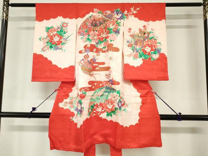 平和屋着物[]お宮参り　女の子　祝着　産着　初着　のしめ　飛鶴　御所車花鞠文　金彩　逸品　DABH5245ea