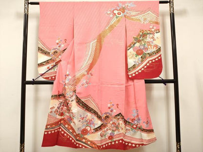 平和屋着物[]七五三　女の子　３歳　祝着　三つ身　駒刺繍　舞蝶花鼓文　金彩　DABH5255ea
