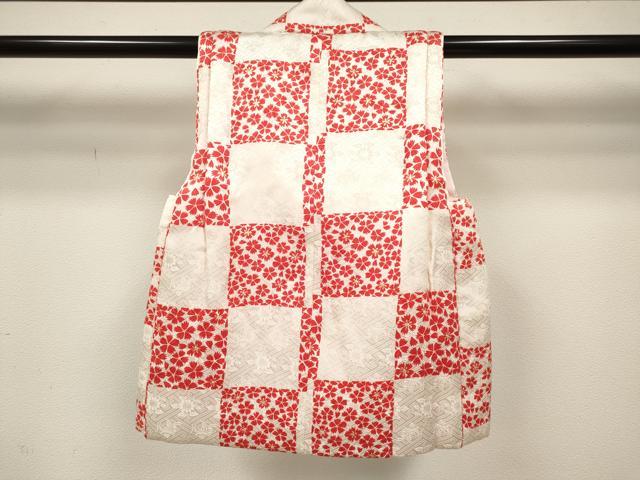 平和屋着物[]七五三　女の子　子供　被布　刺繍　市松桜文　逸品　DABH5267ea