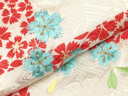 平和屋着物[]七五三　女の子　子供　被布　刺繍　市松桜文　逸品　DABH5267ea
