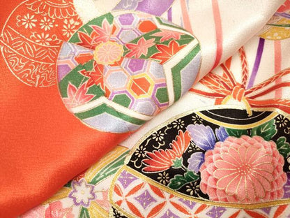 平和屋着物[]七五三　女の子　３歳　祝着　三つ身　駒刺繍　御殿鞠花文　金彩　DABH5271ea