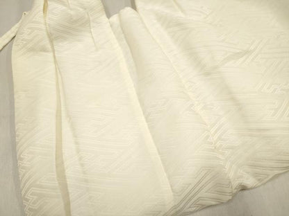 平和屋着物[]七五三　女の子　子供　被布　紗綾形地紋　生成り色　逸品　DABH5409ea