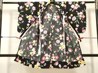 平和屋着物＊夏物　浴衣　女の子　チューリップ　枝梅舞蝶文　黒地　綿　DABH5425ea