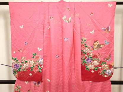 平和屋着物[]七五三　女の子　７歳　祝着　四つ身　舞蝶花文　金彩　逸品　DABH5461ea