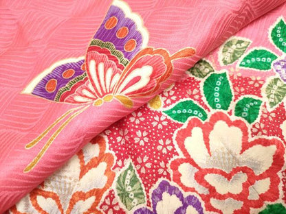 平和屋着物[]七五三　女の子　７歳　祝着　四つ身　舞蝶花文　金彩　逸品　DABH5461ea