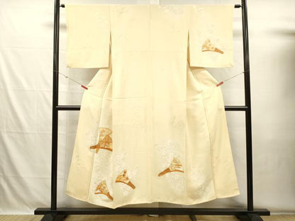 平和屋着物■訪問着　駒刺繍　扇面花松文　舞桜　金銀彩　正絹　逸品　DABH5609ya