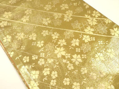 平和屋着物◎全通柄袋帯　舞桜文　金彩　正絹　逸品　DABH5650ya