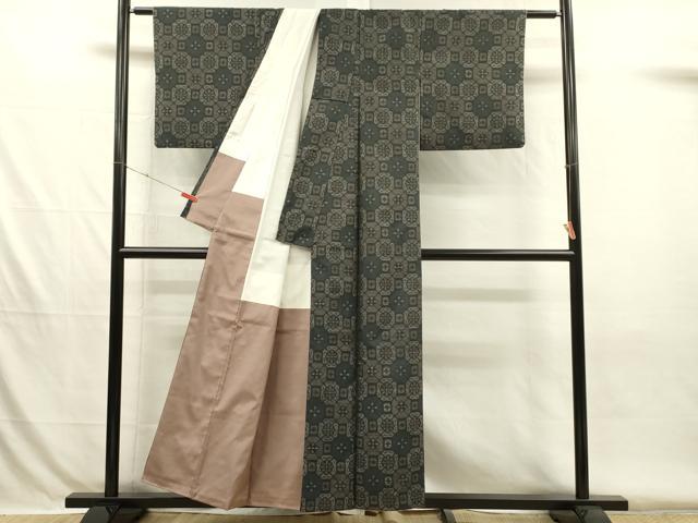 平和屋着物■本場大島紬　蜀江花文　正絹　逸品　DABH5760ya