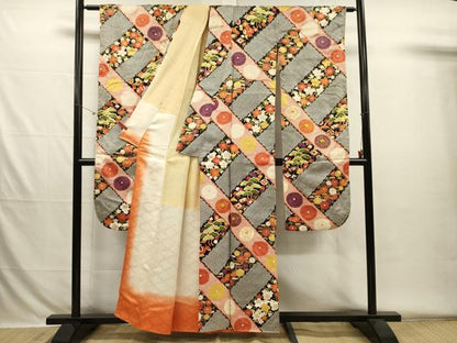 平和屋着物■豪華振袖　駒刺繍　草花文　宝尽くし　黒地　金彩　正絹　逸品　DABH5806ya