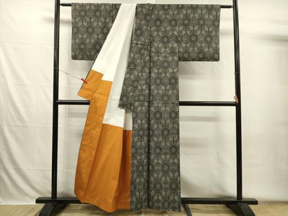 平和屋着物■本場村山大島紬　亀甲花文　正絹　逸品　DABH5842ya