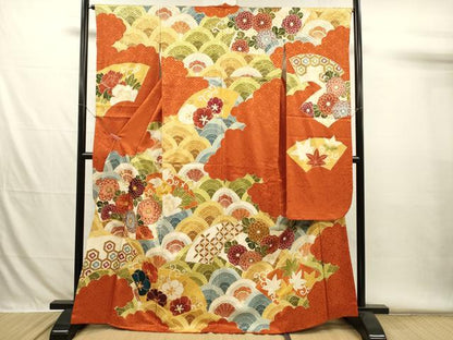 平和屋着物■豪華振袖　駒刺繍　青海波花文　金彩　正絹　逸品　DABH5907ya