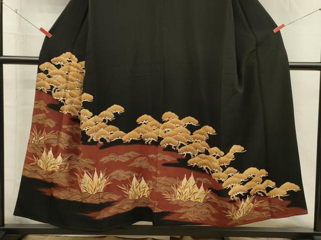 平和屋着物■豪華黒留袖　駒刺繍　流水風景松文　金彩　正絹　逸品　DABH5997ya