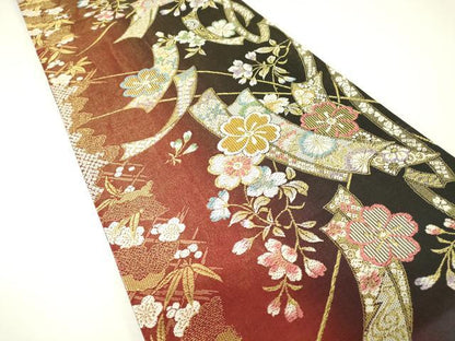 平和屋着物▼六通柄袋帯　短冊舞桜文　金糸　正絹　逸品　DABH6032az