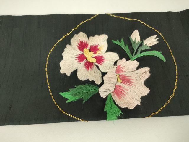 平和屋着物●アンティーク　大正ロマン　九寸名古屋帯　紬地　総刺繍　花丸文　黒地　金糸　DABH6200az