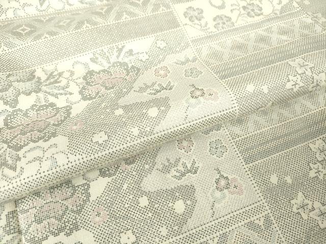 平和屋着物▽本場大島紬　白大島　単衣　9マルキ　牡丹唐草文　正絹　逸品　DABH6395az