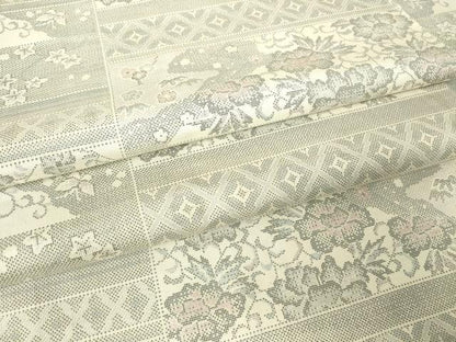 平和屋着物▽本場大島紬　白大島　単衣　9マルキ　牡丹唐草文　正絹　逸品　DABH6395az