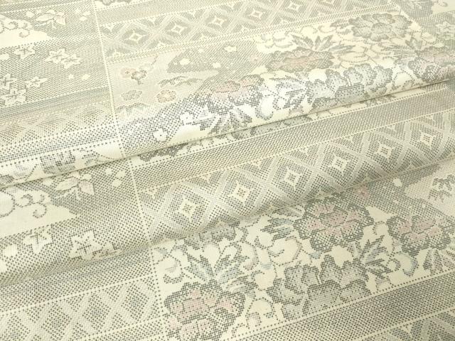 平和屋着物▽本場大島紬　白大島　単衣　9マルキ　牡丹唐草文　正絹　逸品　DABH6395az