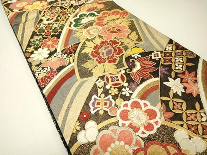 平和屋着物▼六通柄袋帯　吉祥錦　地紙花蝶文　金糸　鈴乃屋扱い　正絹　逸品　DABH6639az