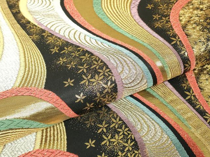 平和屋着物▼六通柄袋帯　流水花文　黒地　金銀糸　正絹　逸品　DABH6938az