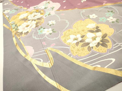 平和屋着物●豪華振袖　駒刺繍　舞桜　金彩　正絹　逸品　DABH7177fe