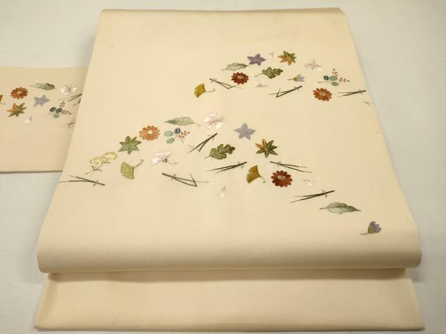 平和屋着物●塩瀬　九寸名古屋帯　総刺繍　吹き寄せ花文　金糸　正絹　逸品　DABH7196fe