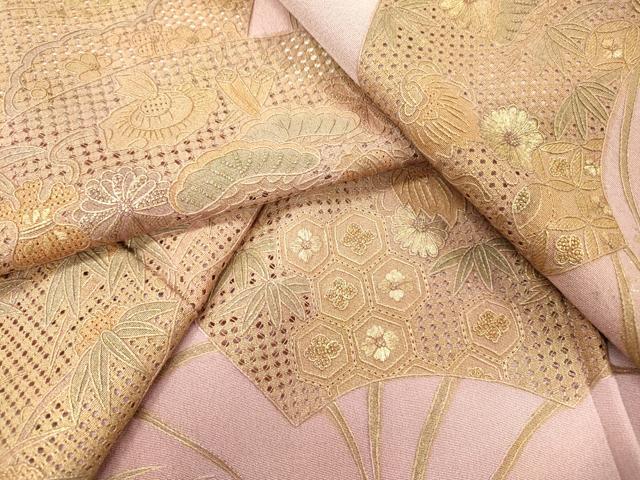 平和屋着物▼中国三大刺繍　スワトウ刺繍　汕頭刺繍　総刺繍　訪問着　流水宝尽くし地紙花文　暈し染　金彩　正絹　逸品　DABH7269fe