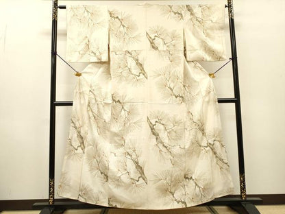 平和屋着物▼上質な小紋　松　金彩　正絹　逸品　DABH7317fe