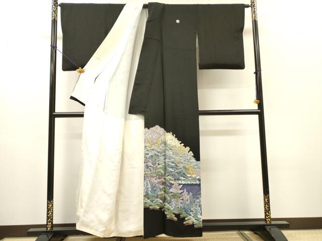 平和屋着物▼中国三大刺繍　スワトウ刺繍　汕頭刺繍　相良刺繍　蘇州刺繍　黒留袖　樹林文　正絹　逸品　DABH7410fe