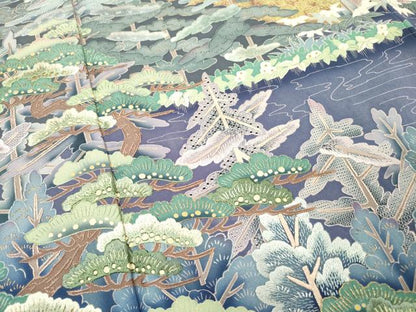 平和屋着物▼中国三大刺繍　スワトウ刺繍　汕頭刺繍　相良刺繍　蘇州刺繍　黒留袖　樹林文　正絹　逸品　DABH7410fe