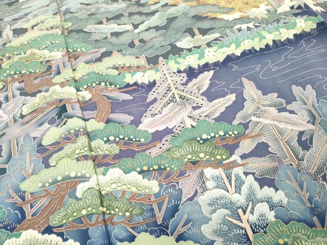 平和屋着物▼中国三大刺繍　スワトウ刺繍　汕頭刺繍　相良刺繍　蘇州刺繍　黒留袖　樹林文　正絹　逸品　DABH7410fe