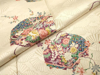 平和屋着物▼上質な小紋　文箱花文　金通し地　やまと誂製　正絹　逸品　未使用　DABH7591fe