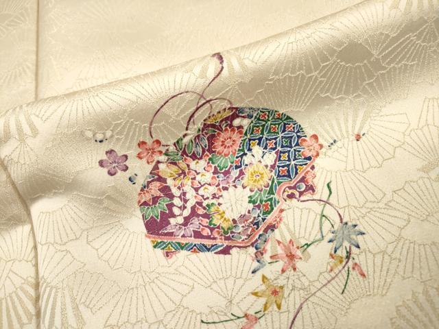 平和屋着物▼上質な小紋　文箱花文　金通し地　やまと誂製　正絹　逸品　未使用　DABH7591fe