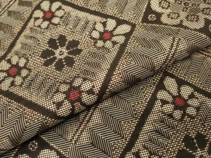 平和屋着物●本場大島紬　龍郷絣　花菱文　正絹　逸品　DABH7925fe