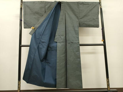 平和屋着物●男性　本場大島紬　アンサンブル　120亀甲　総詰め　正絹　逸品　DABH7956fe