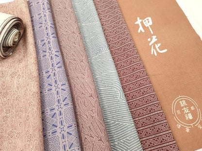 平和屋着物▼江戸小紋　柄見本　反物　押花　京都誂友禅　リメイク生地　材料　逸品　未使用　DABH8183zy