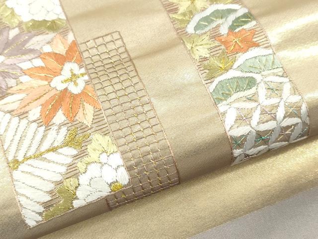 平和屋着物▼名古屋帯　帯反物　総刺繍　短冊草花文　金糸　逸品　未使用　DABH8325zy