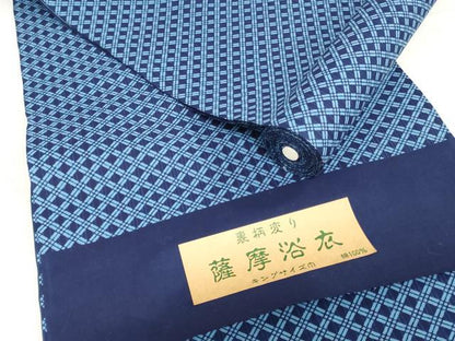平和屋着物＊夏物　男性　薩摩浴衣　反物　着尺　注染　裏柄変り　幾何学文　縞　証紙付き　キングサイズ　綿　逸品　未使用　DABH8444zy