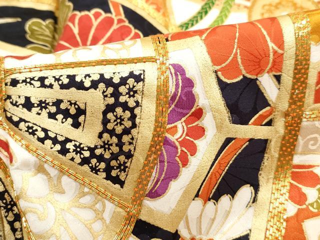 平和屋着物■豪華振袖　駒刺繍　源氏車花文　金彩　正絹　逸品　DABH8636qa