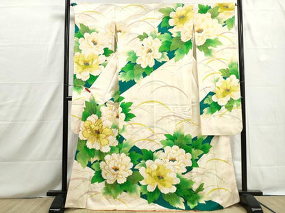 平和屋着物■豪華振袖　駒刺繍　草花文　牡丹　金彩　正絹　逸品　DABH8637qa