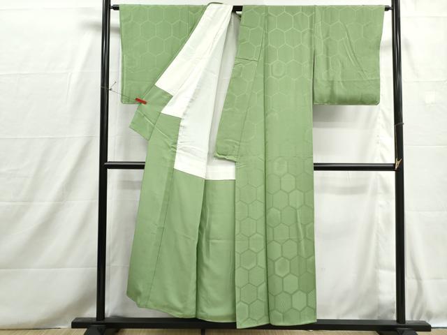 平和屋着物■上質な色無地　亀甲地紋　柳色　正絹　逸品　DABH8704qa