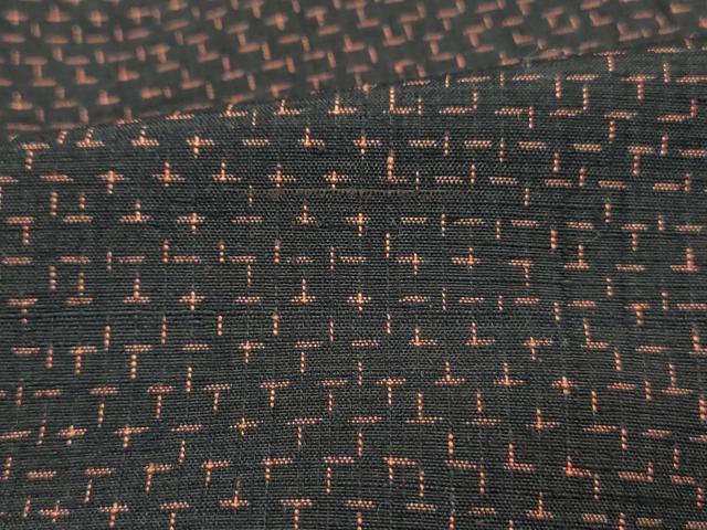 平和屋着物■上質な紬　絣文様　黒地　正絹　逸品　DABH8775qa