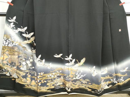平和屋着物■豪華黒留袖　作家物　駒刺繍　風景群鶴文　暈し染め　金銀彩　正絹　逸品　DABH8828qa
