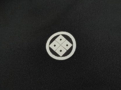平和屋着物■豪華黒留袖　作家物　駒刺繍　風景群鶴文　暈し染め　金銀彩　正絹　逸品　DABH8828qa