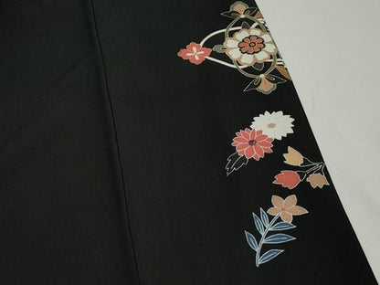平和屋着物■豪華黒留袖　駒刺繍　横段正倉院花文　金彩　正絹　逸品　DABH8834qa