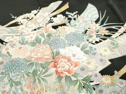 平和屋着物■豪華黒留袖　刺繍　扇面花熨斗文　牡丹　金彩　正絹　逸品　DABH8881qa
