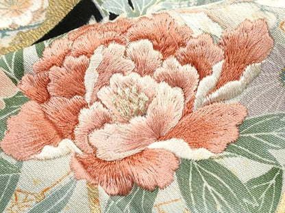 平和屋着物■豪華黒留袖　刺繍　扇面花熨斗文　牡丹　金彩　正絹　逸品　DABH8881qa