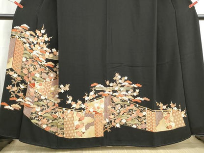 平和屋着物■豪華黒留袖　駒刺繍　宝尽くし飛鶴花文　松竹梅　金彩　正絹　逸品　DABH8888qa