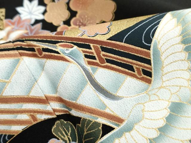 平和屋着物■豪華黒留袖　地紙飛鶴渡橋花文　金彩　正絹　逸品　DABH8894qa