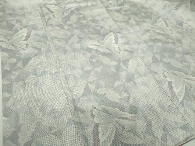 平和屋着物●本場大島紬　白大島　9マルキ　舞蝶文　正絹　逸品　DABH9105ps